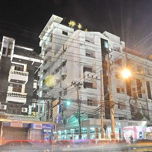 Highfive Hotel Pattaya